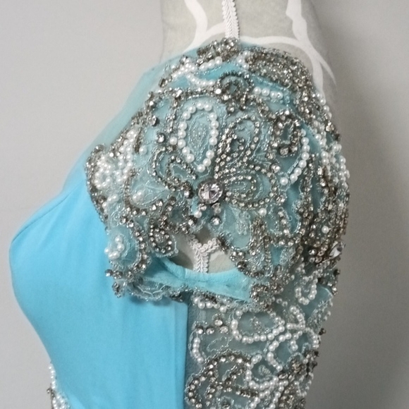 Dave and Johnny Light Blue Bejeweled Dress - Picture 4 of 6